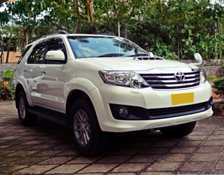 Fortuner Car Rental in Amritsar