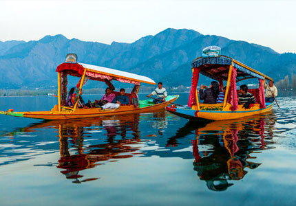 Kashmir Taxi Booking Service from Amritsar